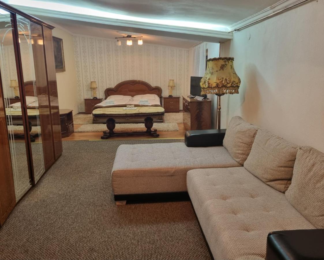 Bástya Wellness Hotel - Nyírbátor Esterno foto