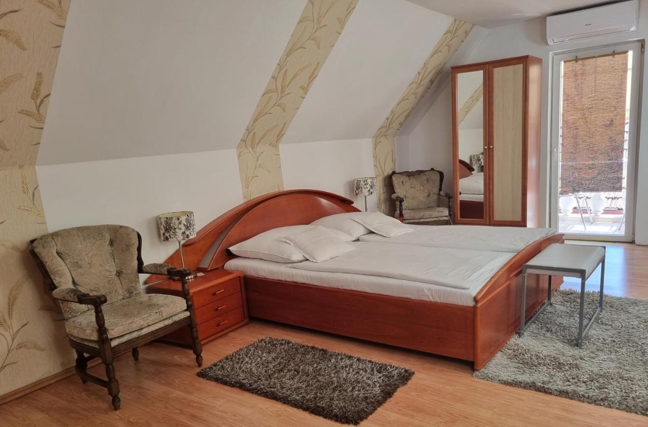 Bástya Wellness Hotel - Nyírbátor Esterno foto