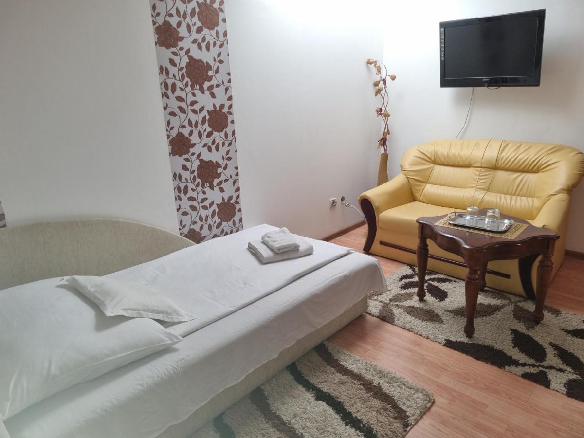 Bástya Wellness Hotel - Nyírbátor Esterno foto